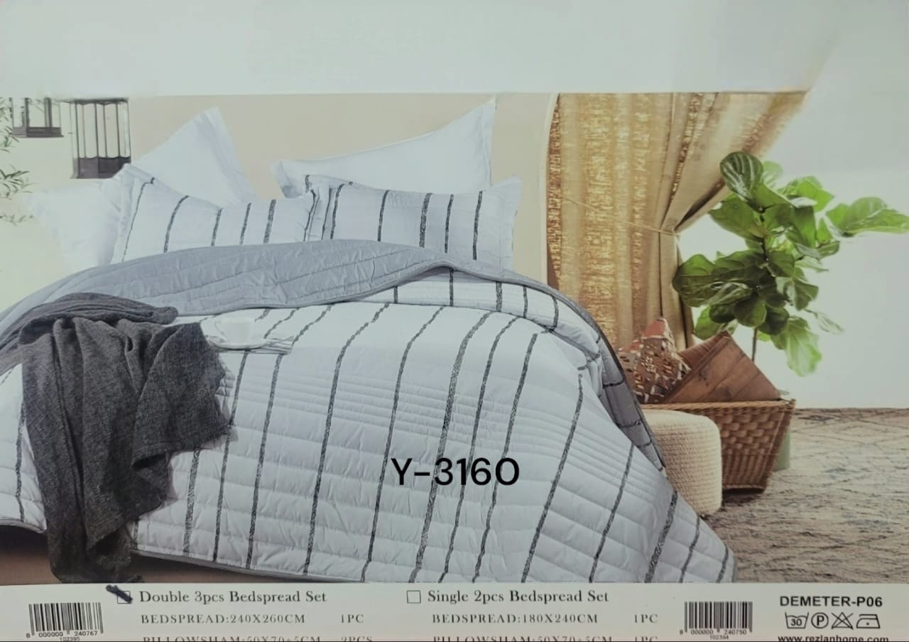 Bed cover set